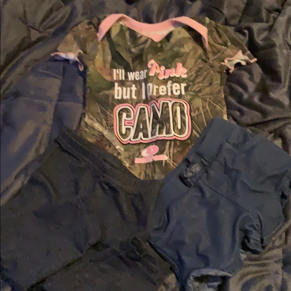 Camp pink outfit